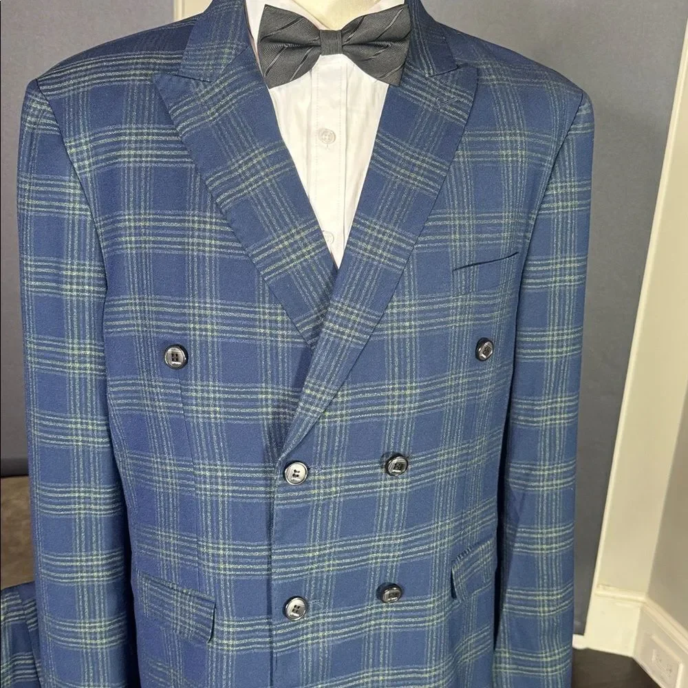 Men’s Blue Plaid 3 Piece Double Breasted Suit Peak Lapel 44 Jacket 40 Pants NEW